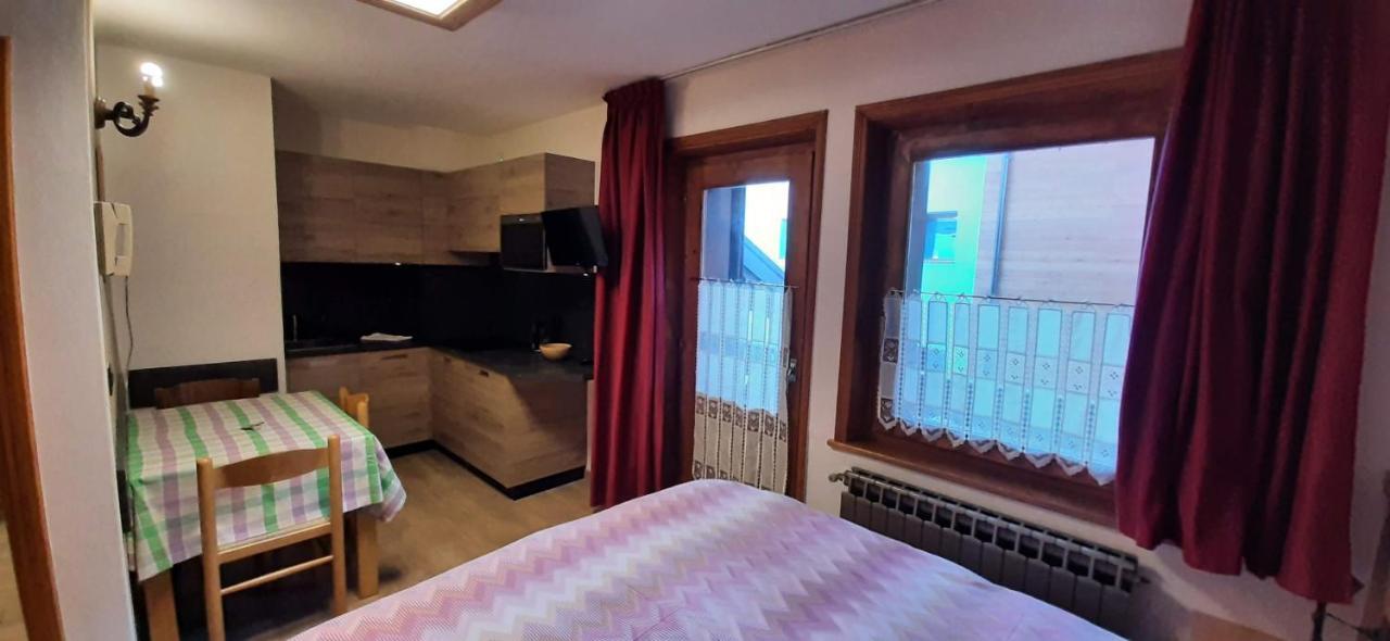 リヴィーニョ Casa Anitaアパートホテル エクステリア 写真